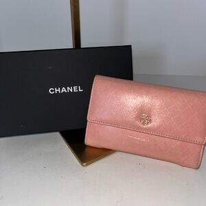 Chanel Pink Quilted Leather Wallet with Iconic CC Logo